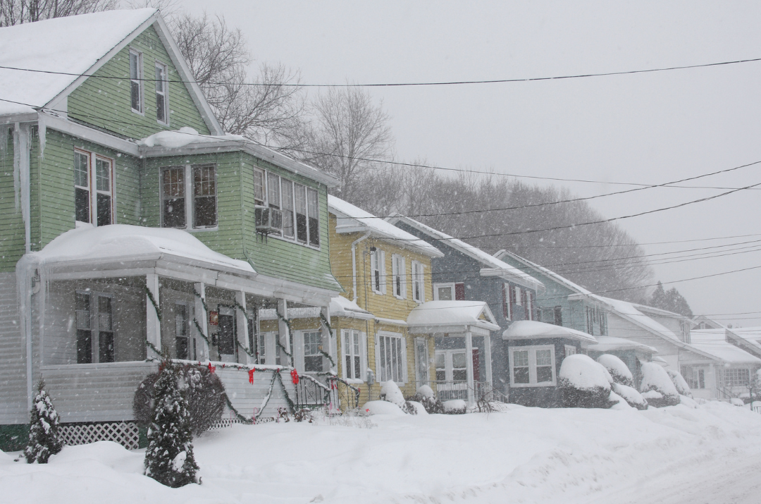 How a Snowstorm Can Affect Your Home