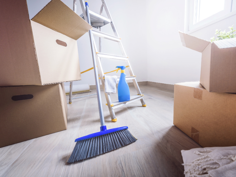 10 Tips for Cleaning When Moving Out