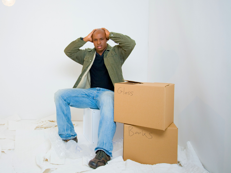 man making Common Fall Moving Mistakes