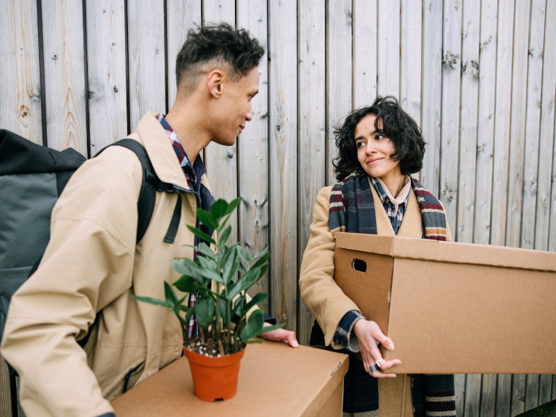 Couple Moving During the Winter Season