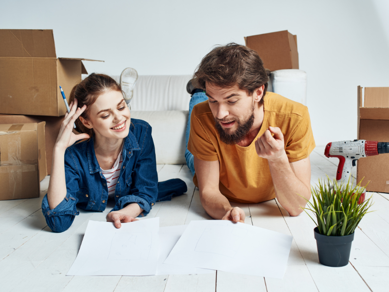 couple looking over Apartment Checklist
