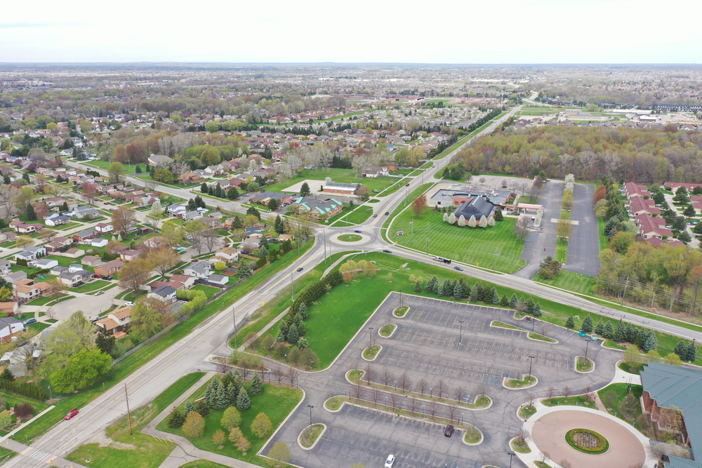 Neighborhoods to Consider When Moving to Clinton Township, Michigan