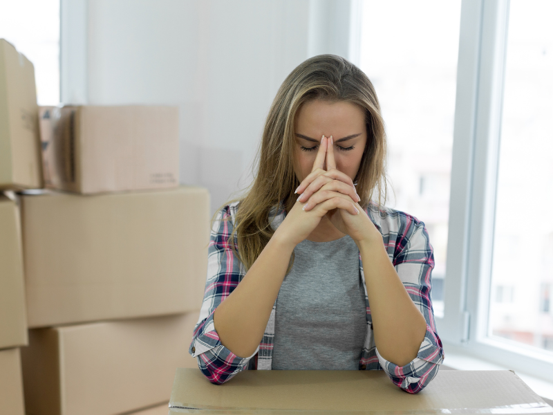 woman experiencing Moving Stress