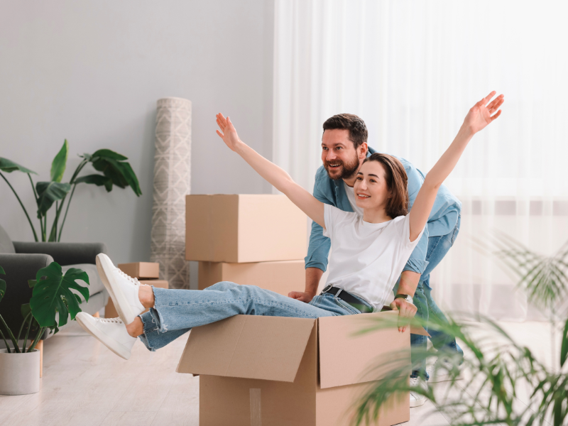 couple having a stress-free Relocation