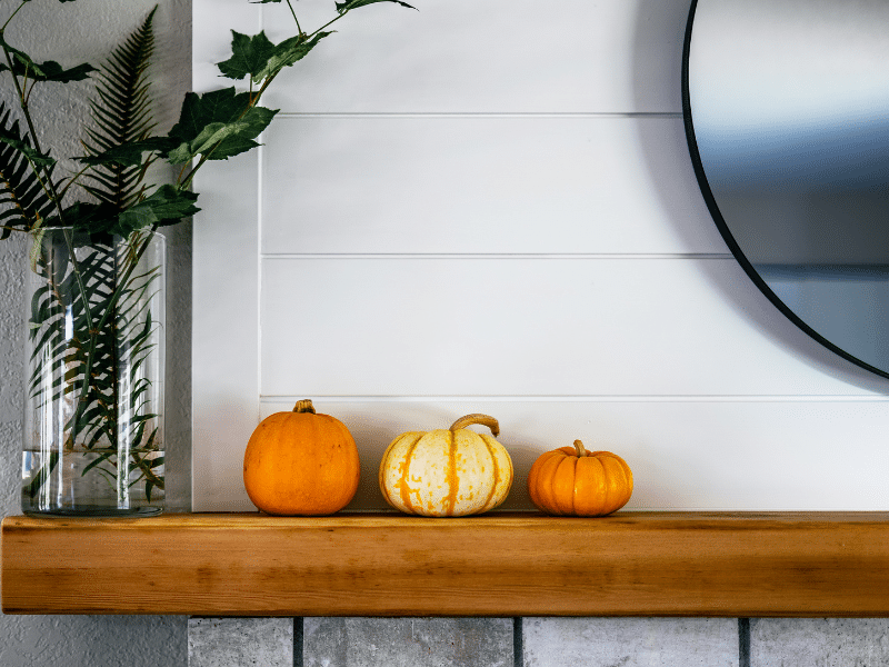 Decluttering and Organizing Tips for a Cozy Fall Home