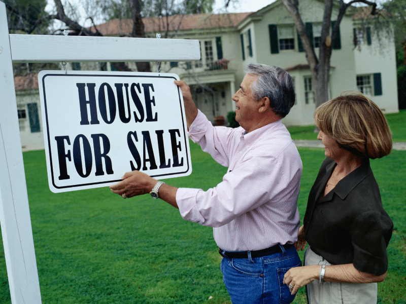 Selling Your House in November: Is It a Good Idea?