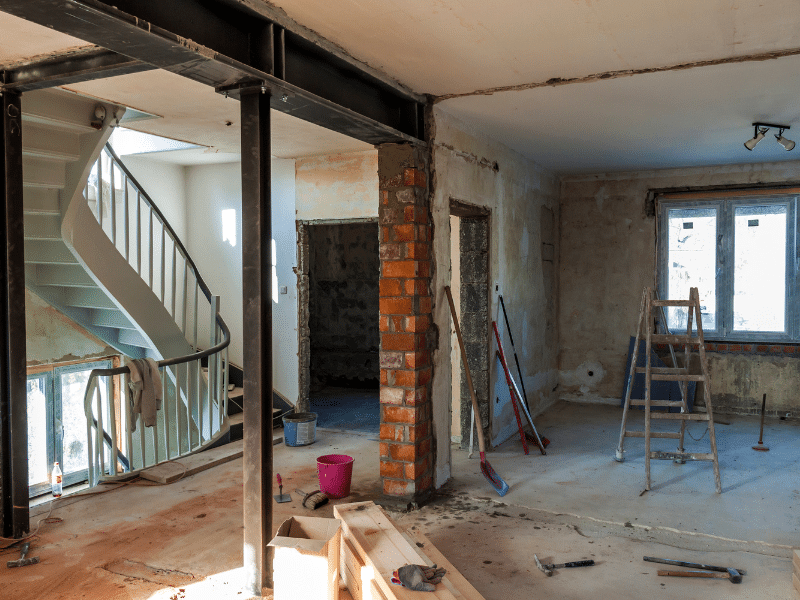 Optimizing Home Value: When to Invest in Renovations Before or After Your Move