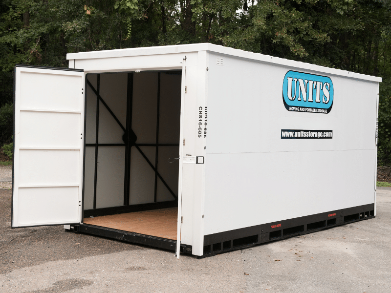 How a Portable Storage Container Can Help Keep Your House Organized