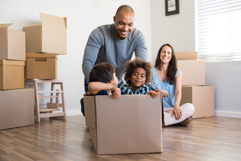 15 Tips for Moving During the School Year with Children in Milwaukee