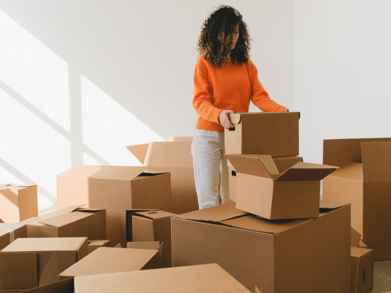 10 Essential Things to Do Before Moving