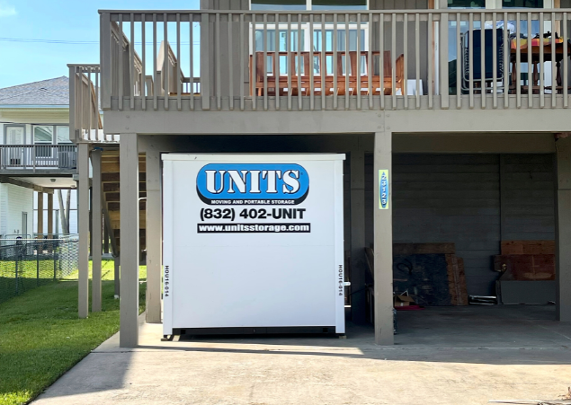When you need movers near Houston, TX let Units Moving & Portable Storage offer you a better solution