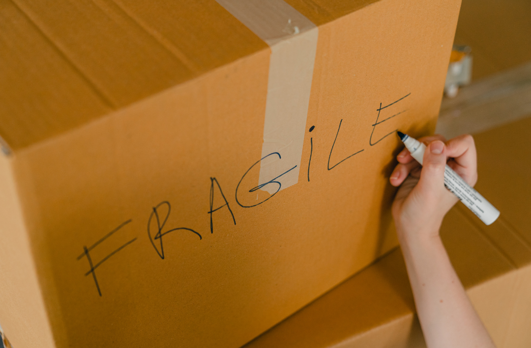 Moving Fragile or Valuable Items: Tips for a Smooth Transition