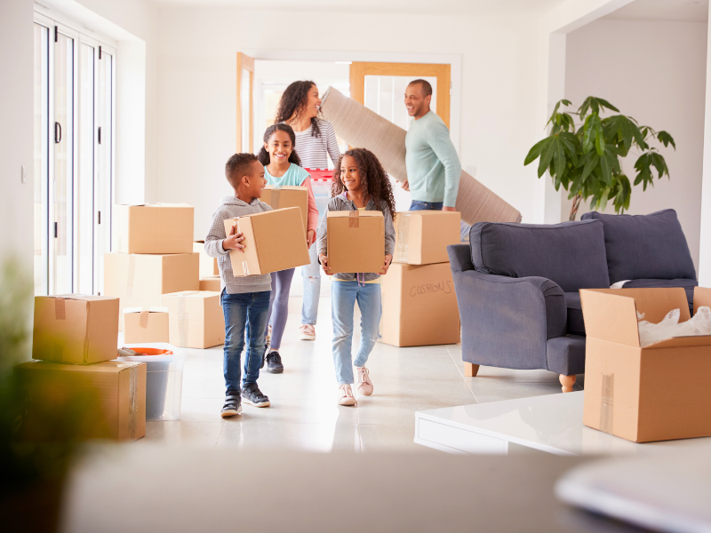 Smart Ways Families Can Save on Moving Costs