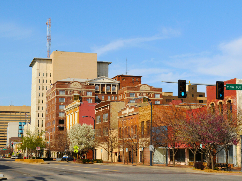 Moving to Northeast Kansas in the Fall: What to Know