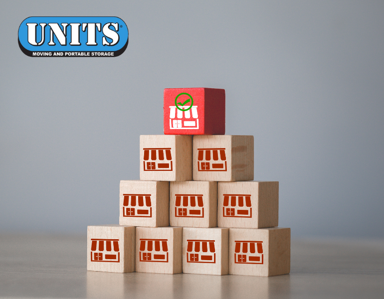 a chain and franchise restaurant pic and units logo