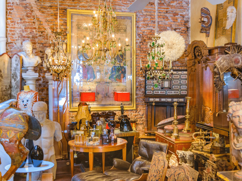 5 Essential Storage Tips for Protecting Your Antiques