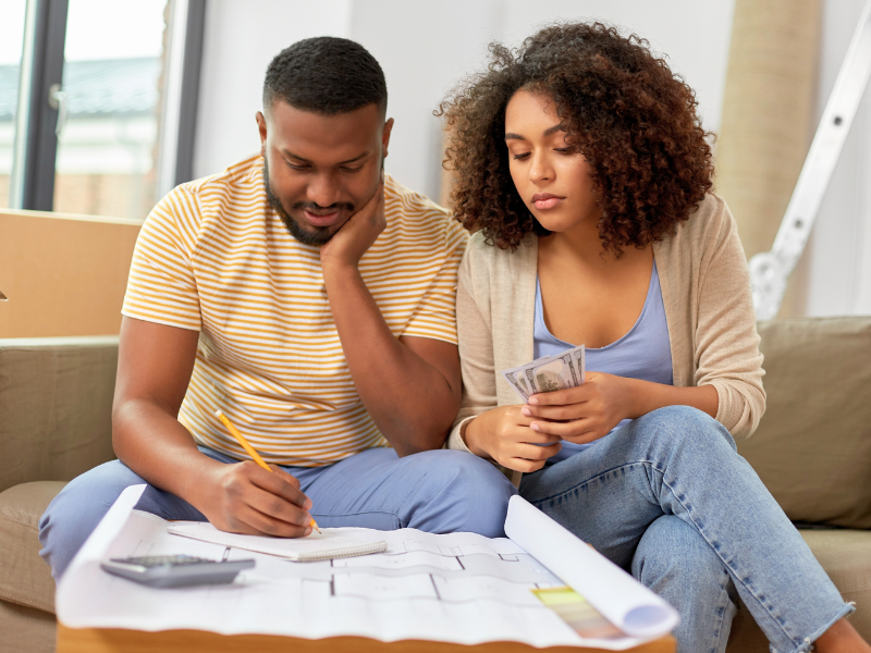 couple Moving on a Budget