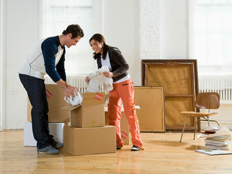 How to Stay Organized While Unpacking