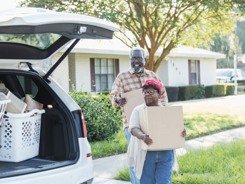 Moving Senior Parents to a New Home: 4 Key Tips