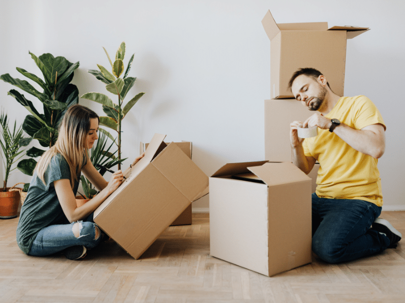 couple after reading how to pack efficiently for your move