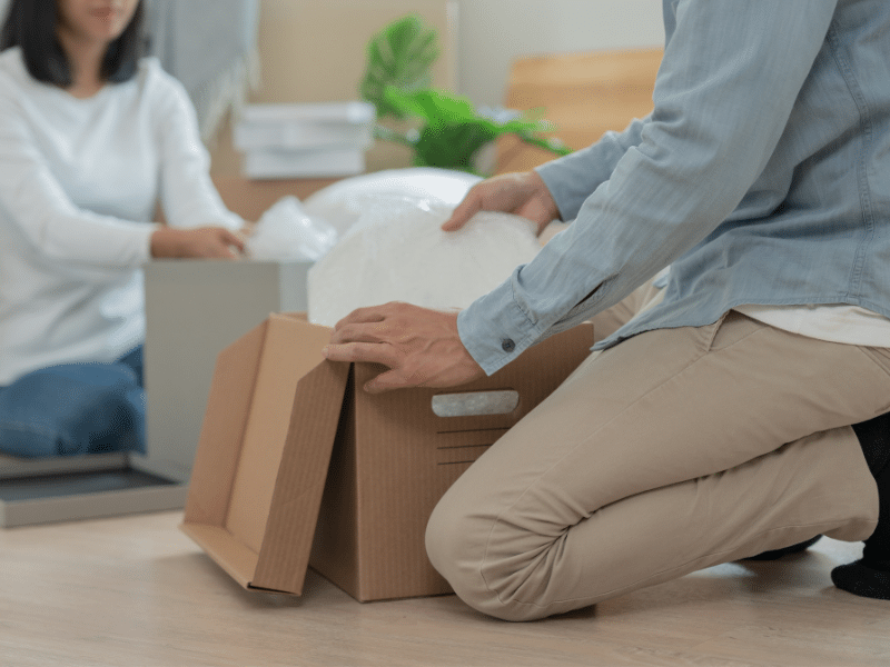 Smart Summer Packing Ideas: 7 Ways to Save Space