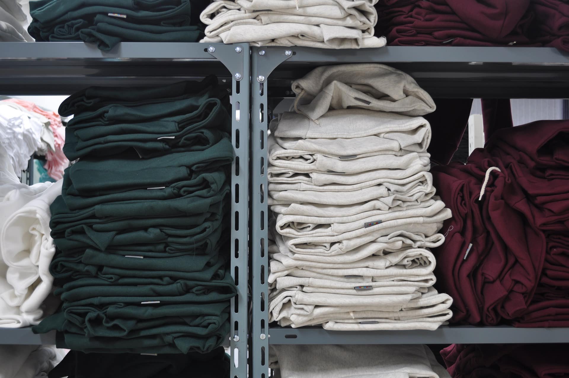 How to Store Clothing with Portable Storage Containers