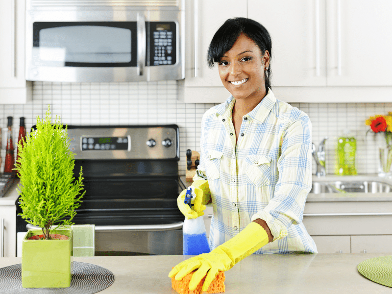 An Easy Guide to Spring Cleaning for Your Home