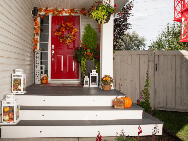 Transitioning Your Home From Summer to Cozy Fall Decor